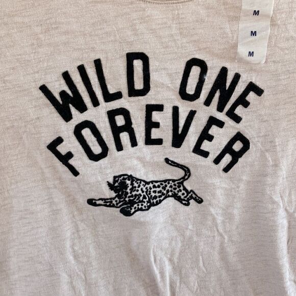 Old Navy Wild One Forever Graphic Short Sleeve Tee Leopard Light Pink - Picture 5 of 6